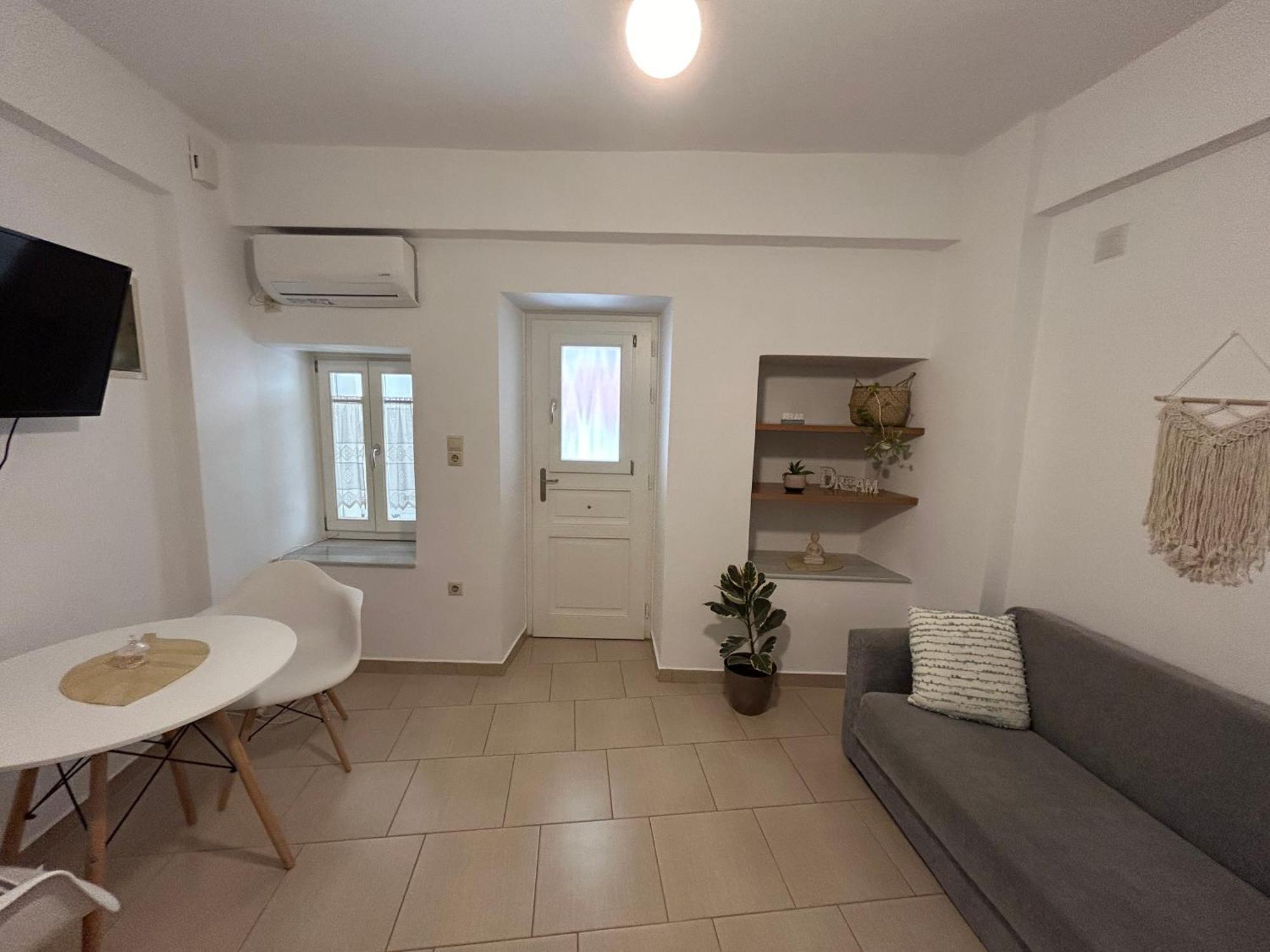 Giasemi Syros Daire Ermoupoli Dış mekan fotoğraf